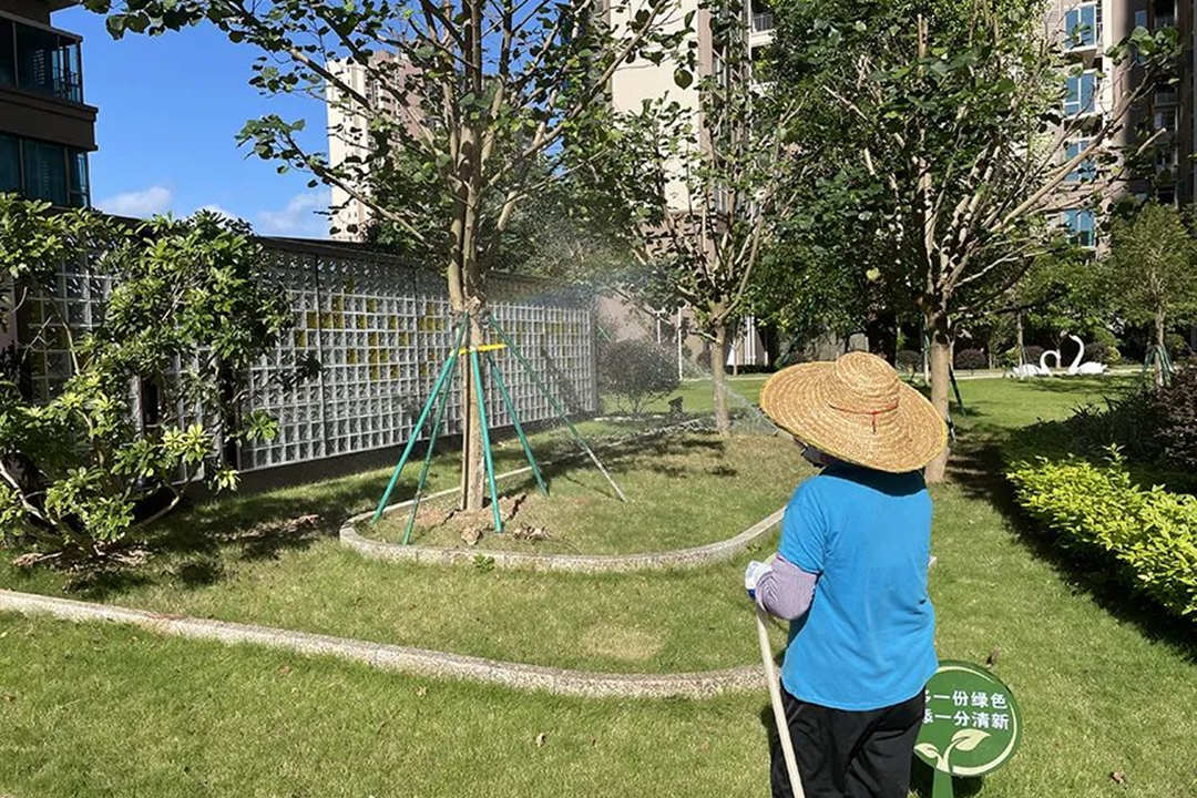 綠化養(yǎng)護澆水